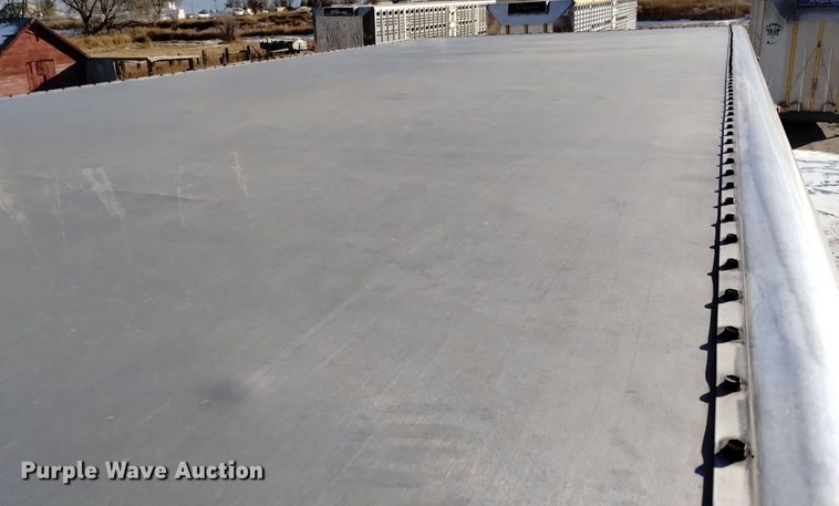 image for item DK8922 2015 Wilson PSDCL-402  livestock trailer