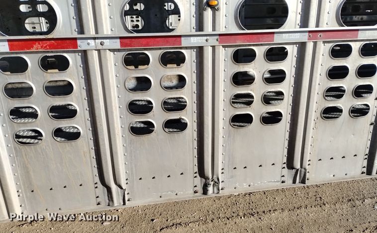image for item DK8922 2015 Wilson PSDCL-402  livestock trailer