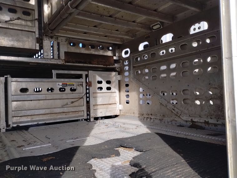 image for item DK8922 2015 Wilson PSDCL-402  livestock trailer