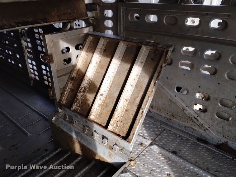 image for item DK8922 2015 Wilson PSDCL-402  livestock trailer