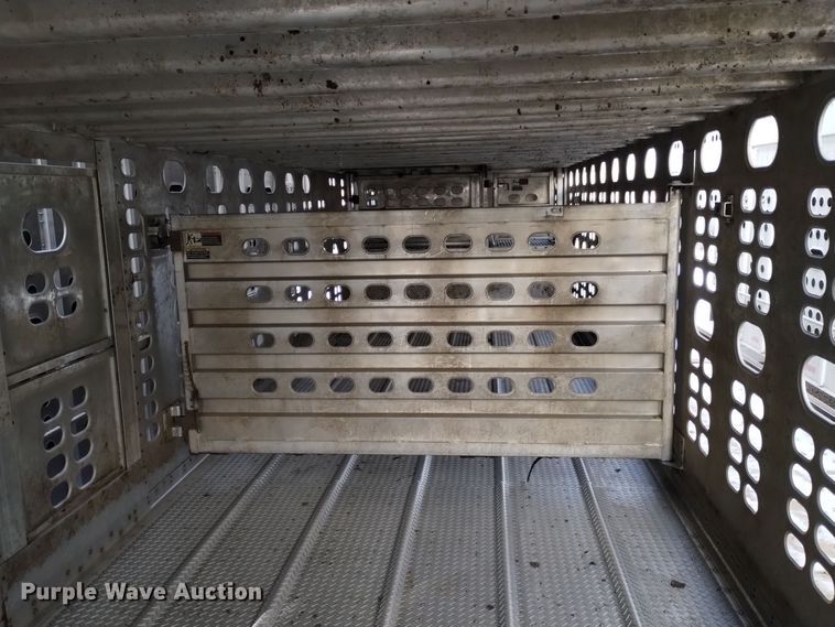 image for item DK8922 2015 Wilson PSDCL-402  livestock trailer
