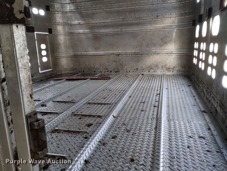 image for item DK8922 2015 Wilson PSDCL-402  livestock trailer