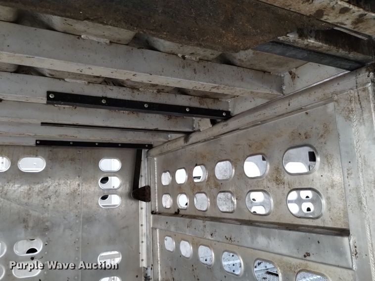 image for item DK8922 2015 Wilson PSDCL-402  livestock trailer