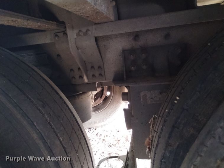 image for item DK8922 2015 Wilson PSDCL-402  livestock trailer