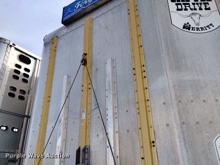 image for item DK8923 2012 Merritt Gold Line  livestock trailer