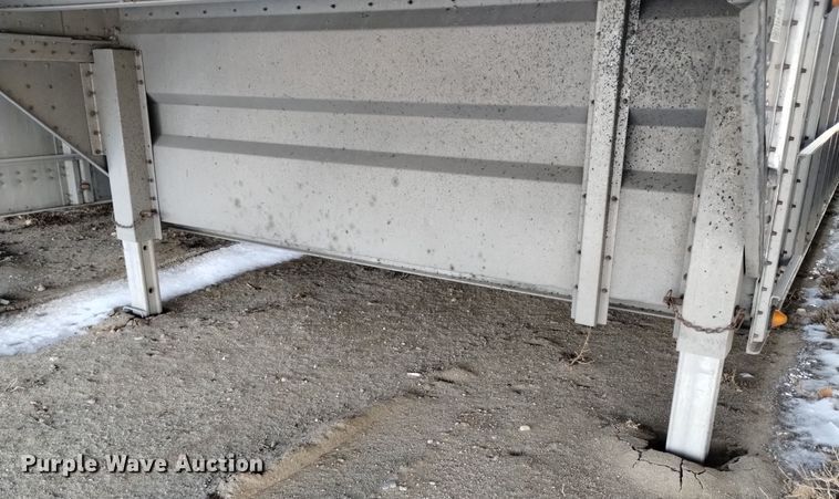 image for item DK8923 2012 Merritt Gold Line  livestock trailer