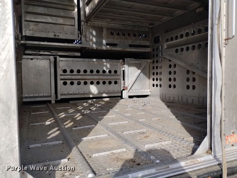 image for item DK8923 2012 Merritt Gold Line  livestock trailer