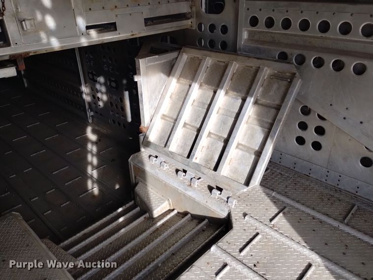 image for item DK8923 2012 Merritt Gold Line  livestock trailer