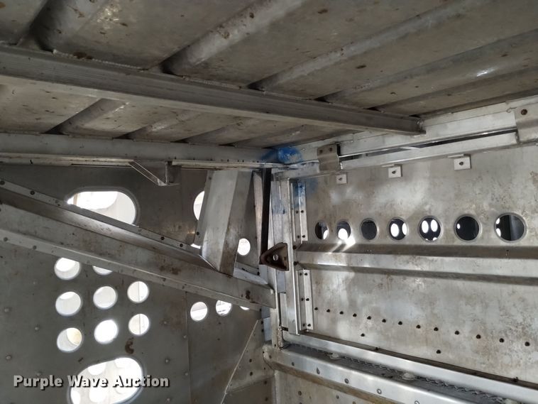 image for item DK8923 2012 Merritt Gold Line  livestock trailer