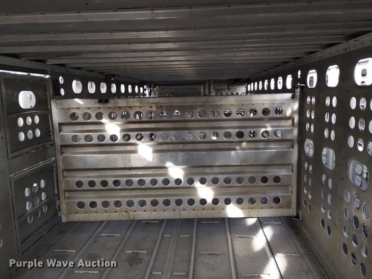 image for item DK8923 2012 Merritt Gold Line  livestock trailer