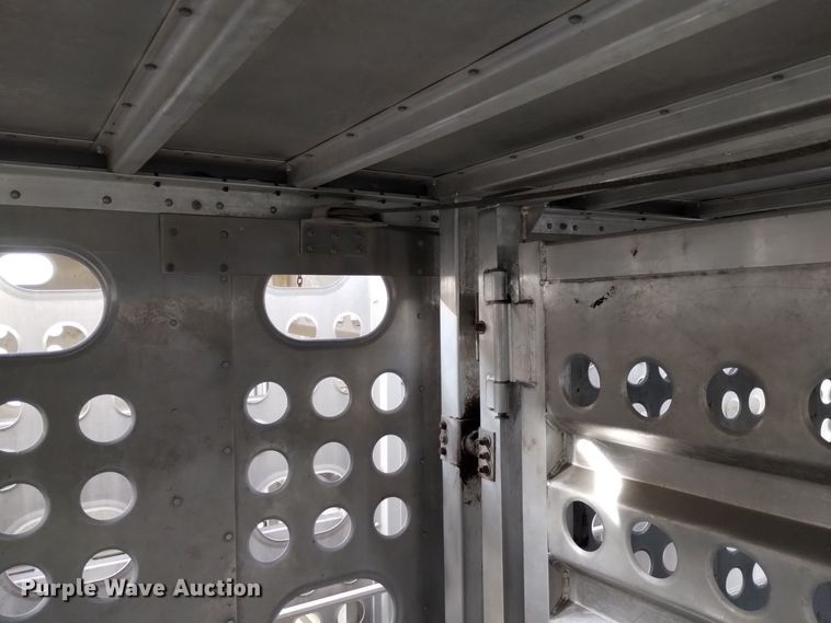 image for item DK8923 2012 Merritt Gold Line  livestock trailer