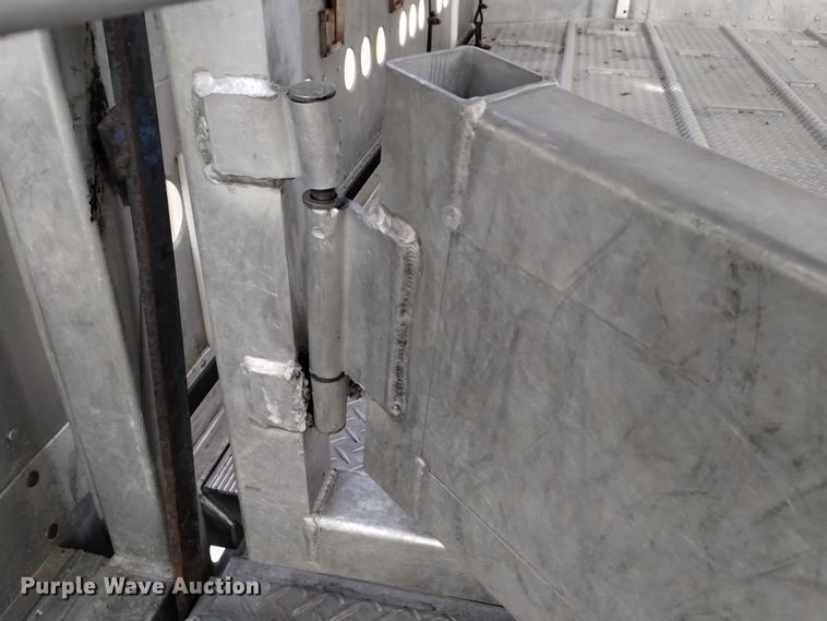 image for item DK8923 2012 Merritt Gold Line  livestock trailer