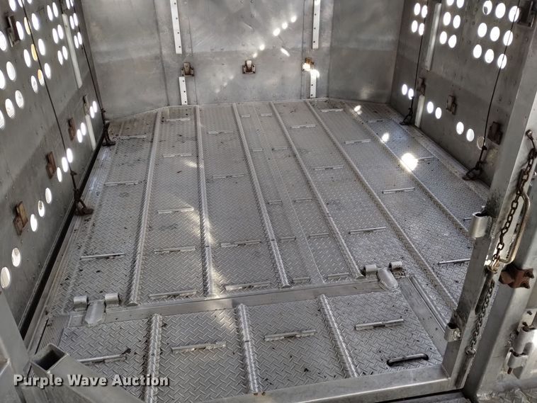 image for item DK8923 2012 Merritt Gold Line  livestock trailer