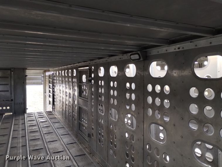 image for item DK8923 2012 Merritt Gold Line  livestock trailer