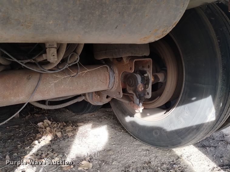 image for item DK8923 2012 Merritt Gold Line  livestock trailer