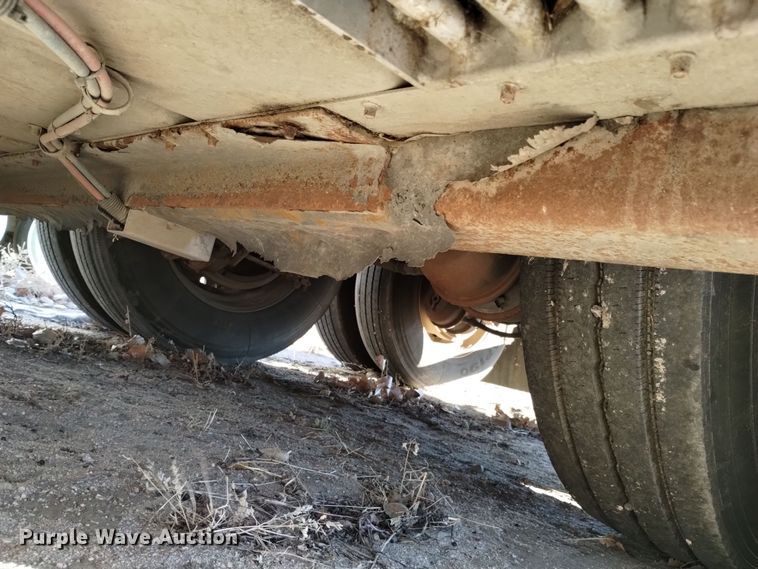 image for item DK8923 2012 Merritt Gold Line  livestock trailer