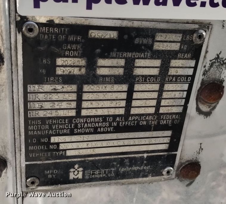 image for item DK8923 2012 Merritt Gold Line  livestock trailer