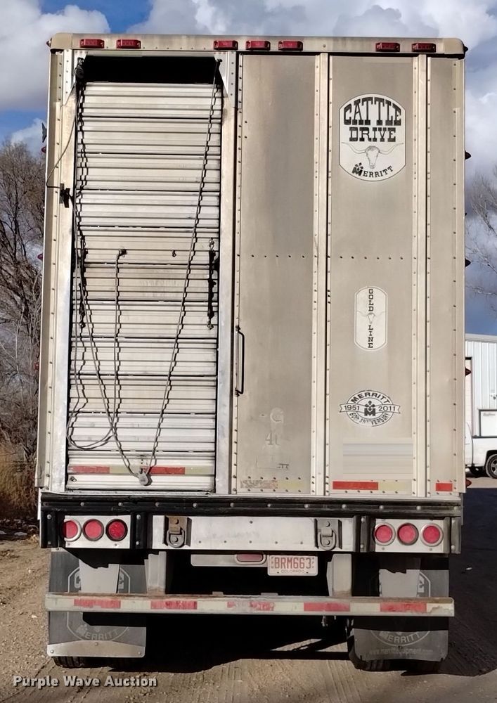 image for item DK8924 2012 Merritt Gold Line  livestock trailer