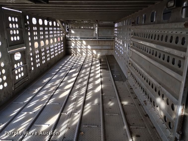 image for item DK8924 2012 Merritt Gold Line  livestock trailer