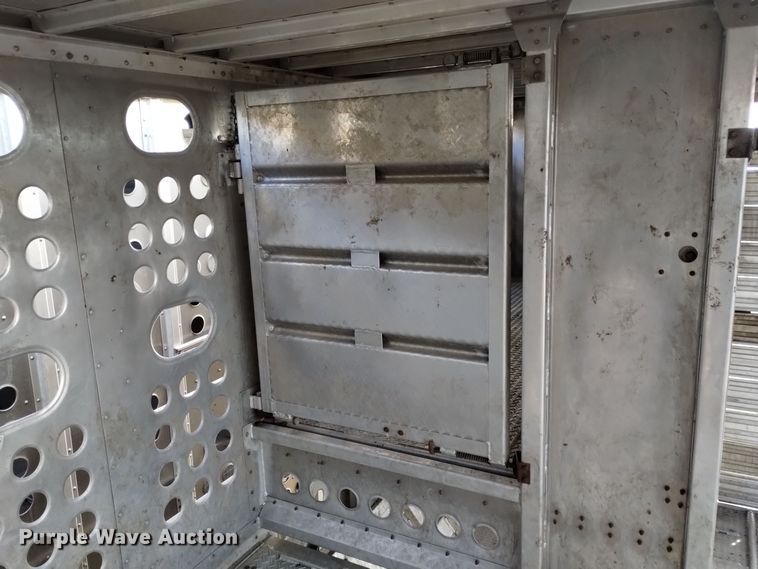 image for item DK8924 2012 Merritt Gold Line  livestock trailer