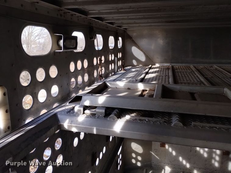 image for item DK8924 2012 Merritt Gold Line  livestock trailer