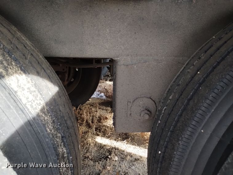 image for item DK8924 2012 Merritt Gold Line  livestock trailer