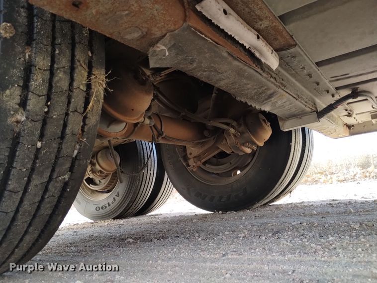 image for item DK8924 2012 Merritt Gold Line  livestock trailer