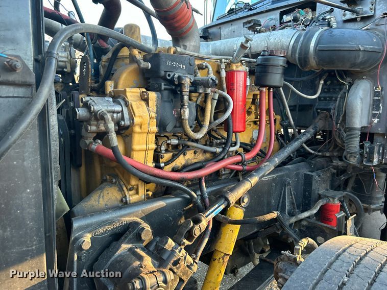 image for item DN0544 1991 Peterbilt 379  semi truck