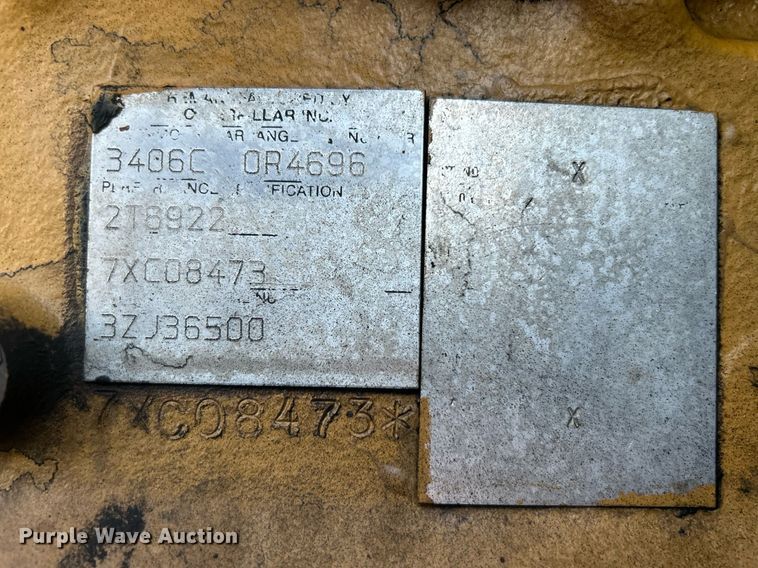 image for item DN0544 1991 Peterbilt 379  semi truck