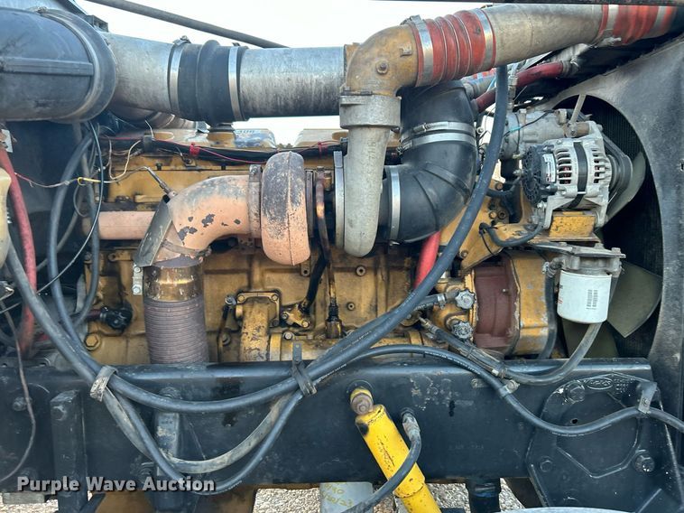 image for item DN0544 1991 Peterbilt 379  semi truck