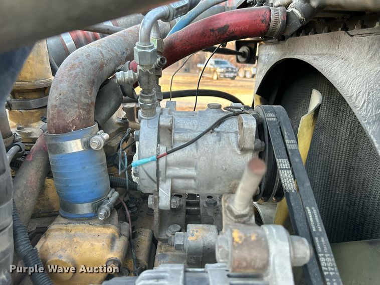 image for item DN0544 1991 Peterbilt 379  semi truck