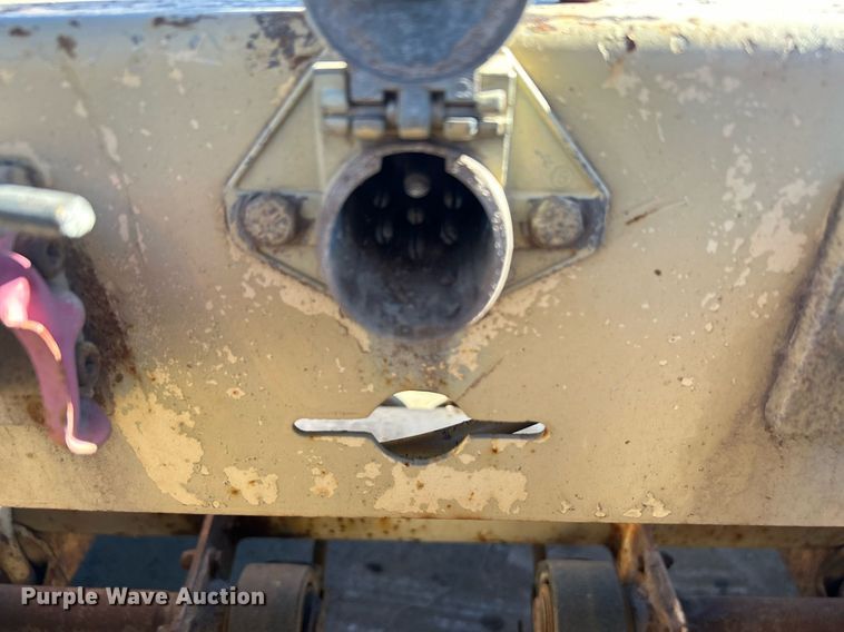 image for item DN0564 2008 Trail King TK110HDG-523  lowboy equipment trailer