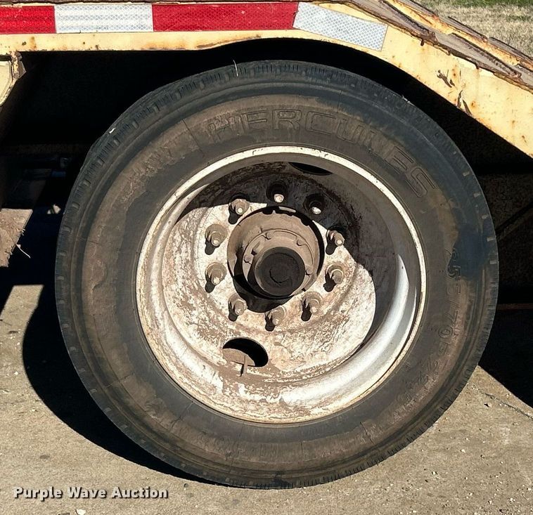 image for item DN0564 2008 Trail King TK110HDG-523  lowboy equipment trailer