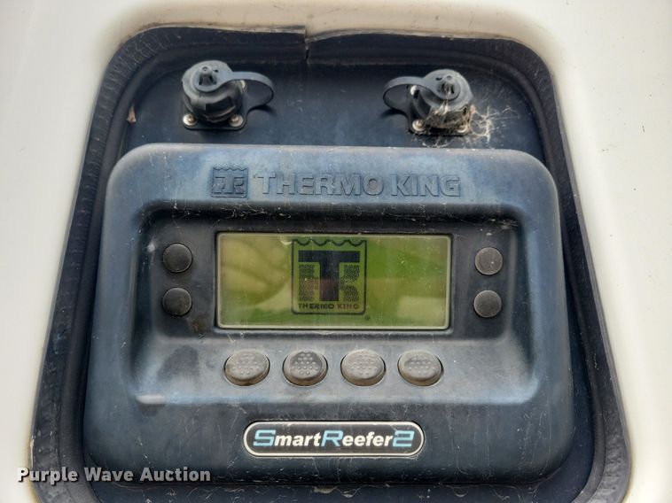 image for item DN4231 2006 Utility 3000R  refrigerated van trailer