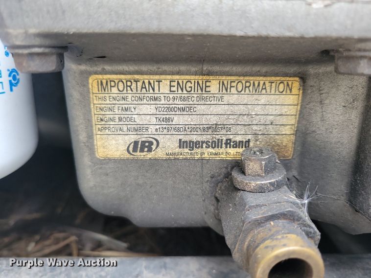 image for item DN4231 2006 Utility 3000R  refrigerated van trailer