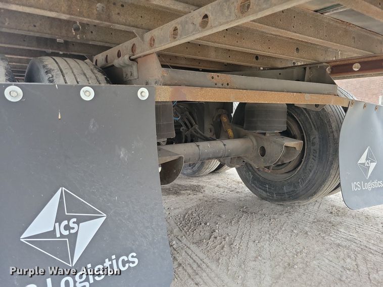 image for item DN4231 2006 Utility 3000R  refrigerated van trailer