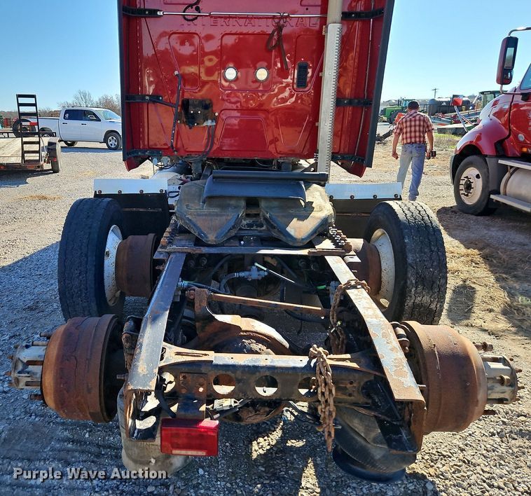 image for item DN7071 2013 International ProStar Plus  semi truck