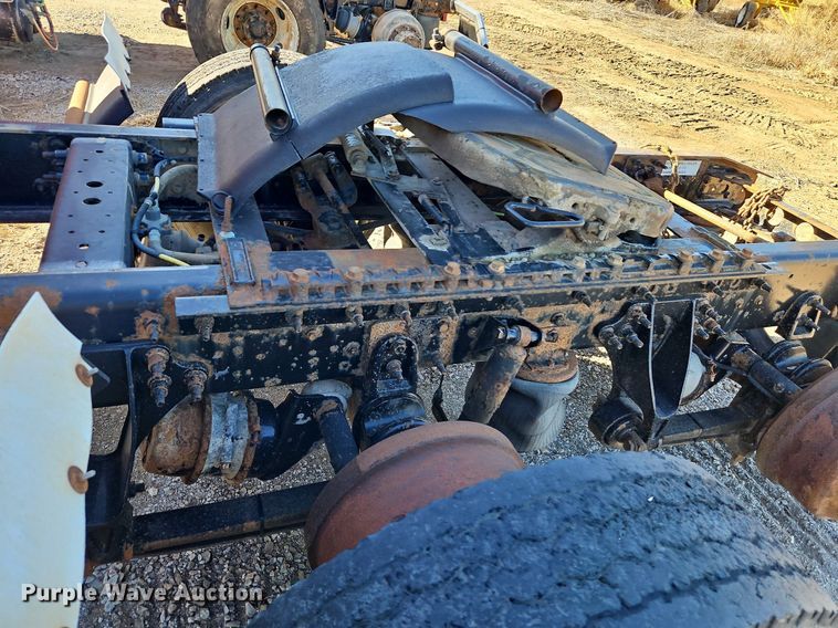 image for item DN7071 2013 International ProStar Plus  semi truck