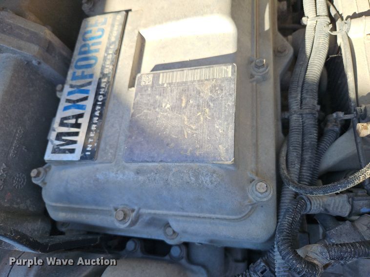 image for item DN7071 2013 International ProStar Plus  semi truck