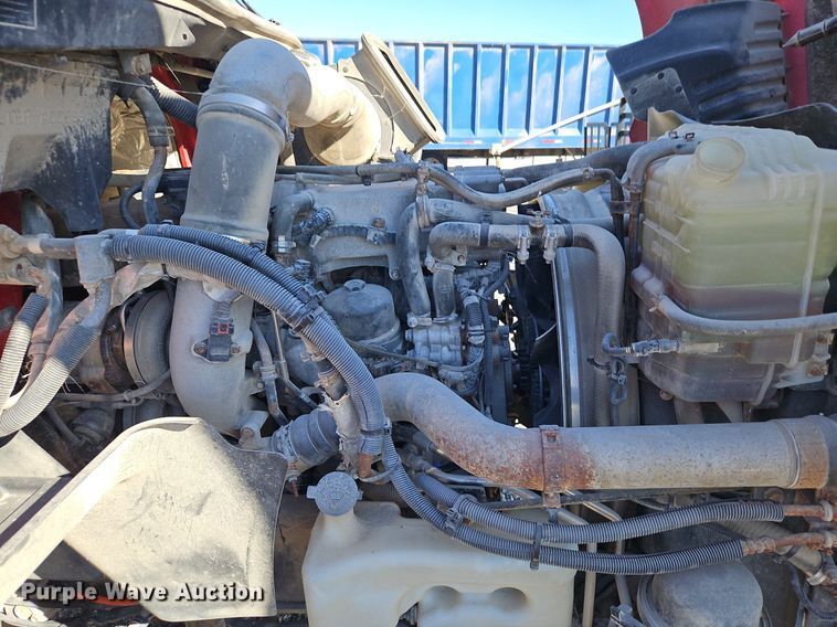 image for item DN7071 2013 International ProStar Plus  semi truck