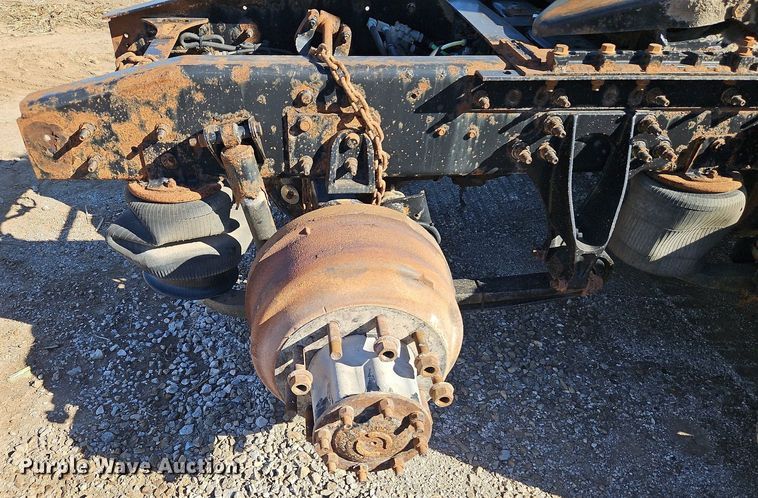 image for item DN7071 2013 International ProStar Plus  semi truck