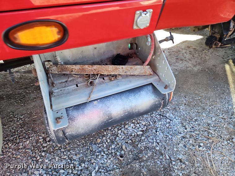 image for item DN7072 2013 International  Prostar Plus semi truck