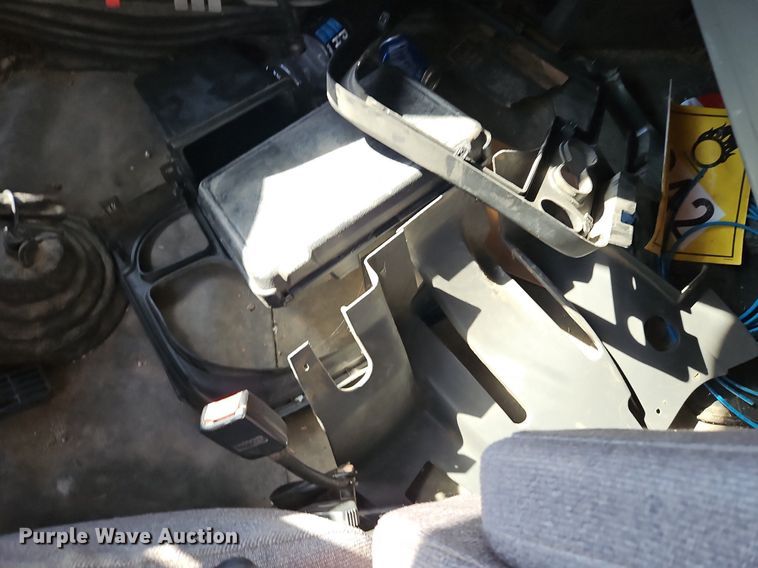 image for item DN7072 2013 International  Prostar Plus semi truck