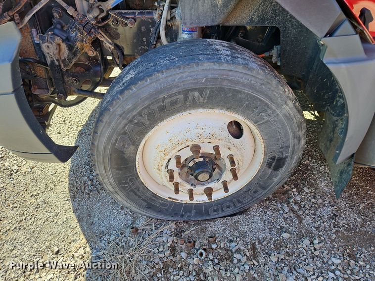 image for item DN7072 2013 International  Prostar Plus semi truck