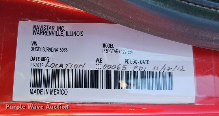 image for item DN7072 2013 International  Prostar Plus semi truck