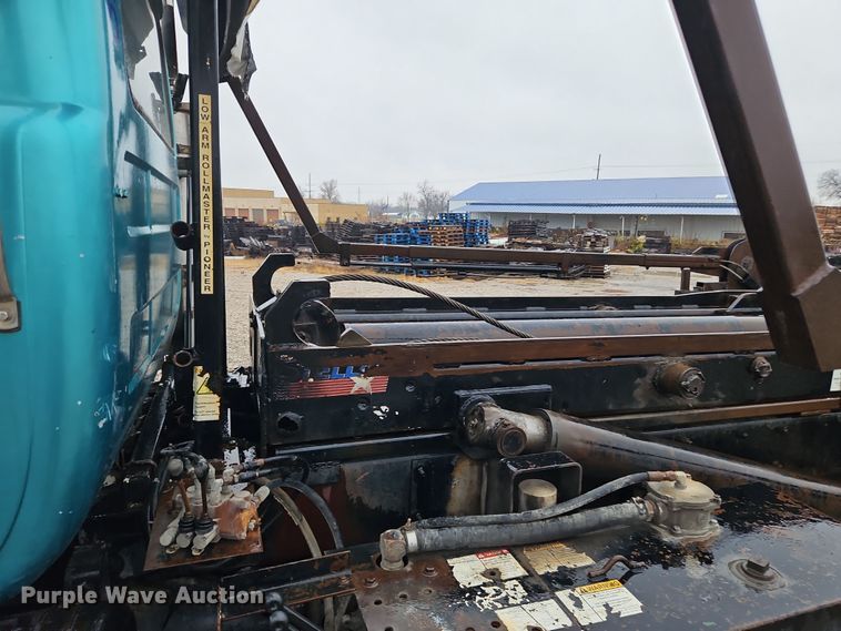 image for item DN7140 1996 Mack  roll-off container truck