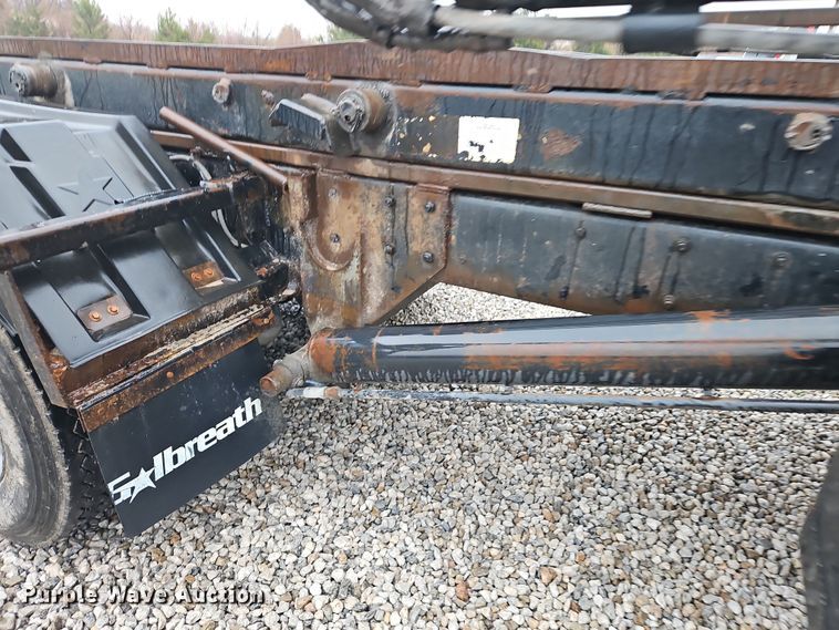 image for item DN7140 1996 Mack  roll-off container truck