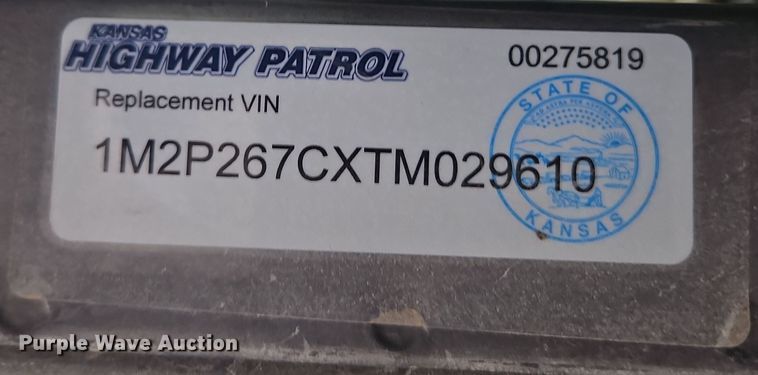 image for item DN7140 1996 Mack  roll-off container truck