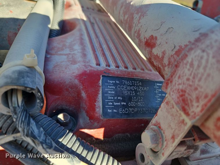 image for item DN7146 2013 Peterbilt 386  semi truck