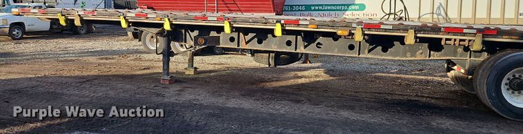 image for item DN7149 2001 Transcraft  flatbed trailer